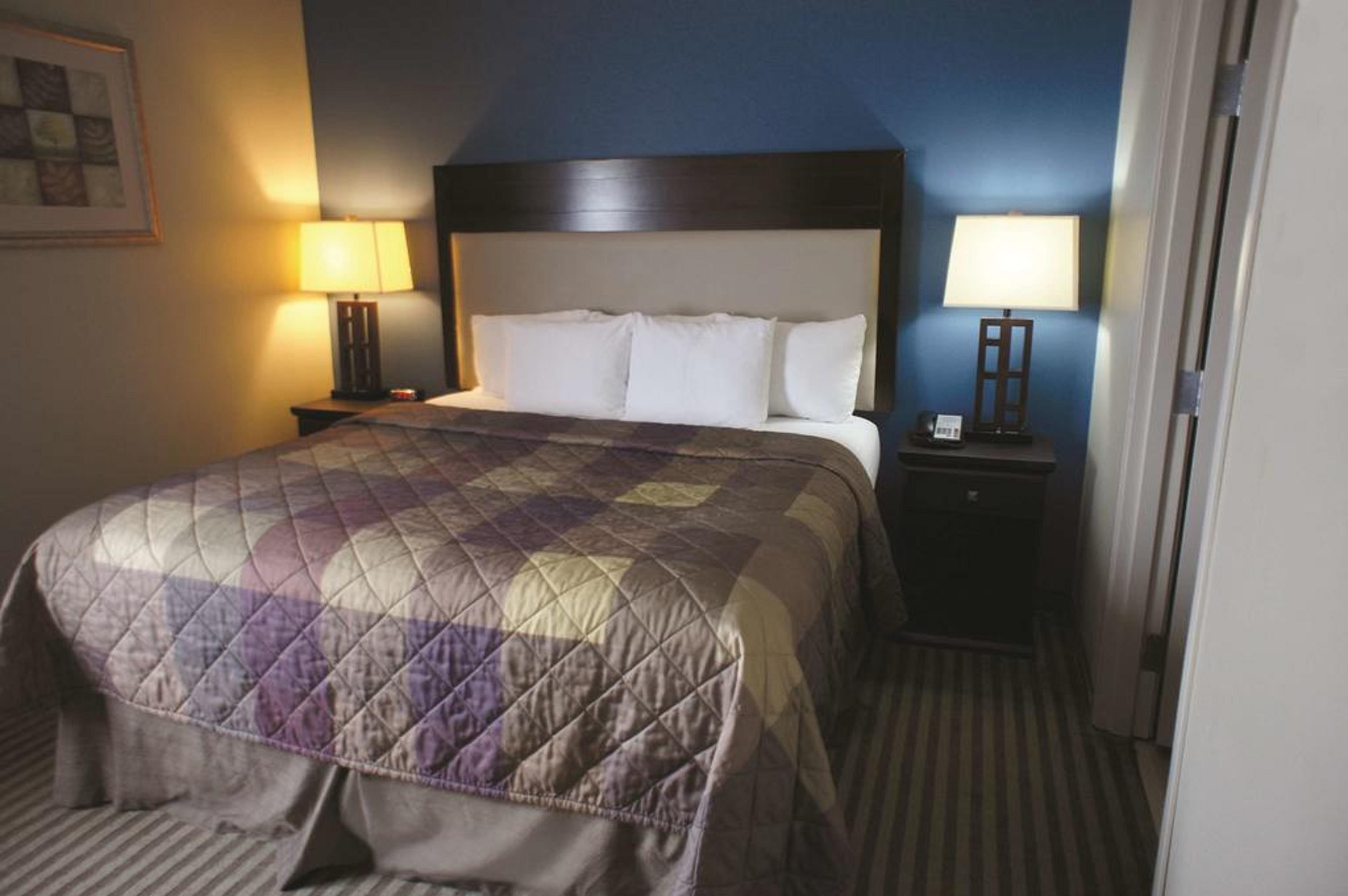 La Quinta Inn & Suites By Wyndham Broussard - Lafayette Area Eksteriør bilde